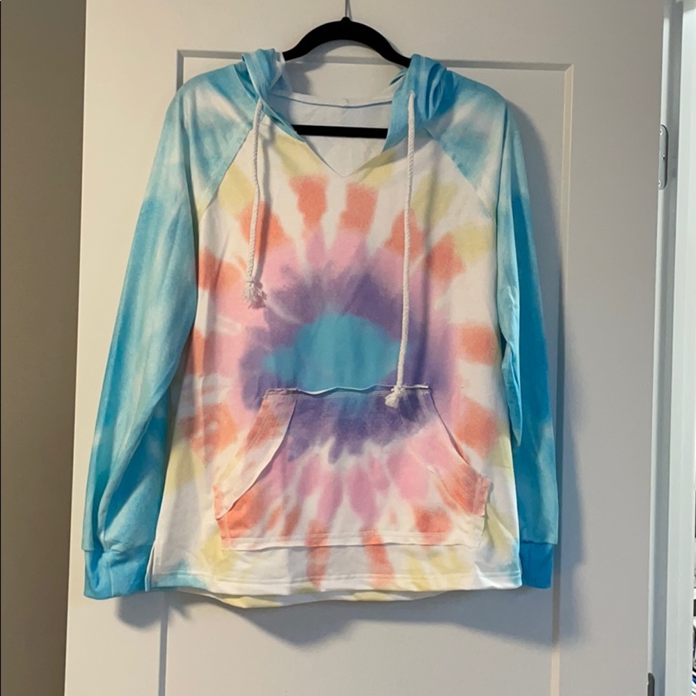 ⭐️ Tye dye hoodie